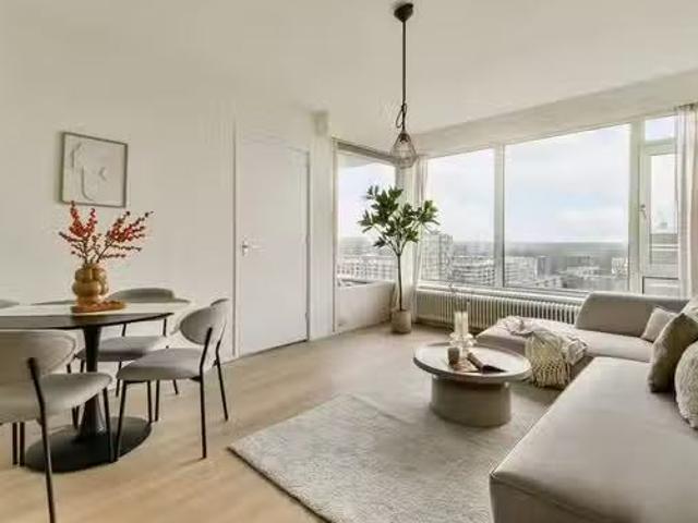 Appartement te koop in Sloten, Amsterdam
