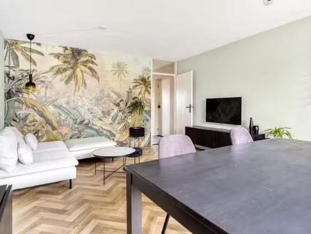 Appartement te koop in Muziekwijk, Almere-haven