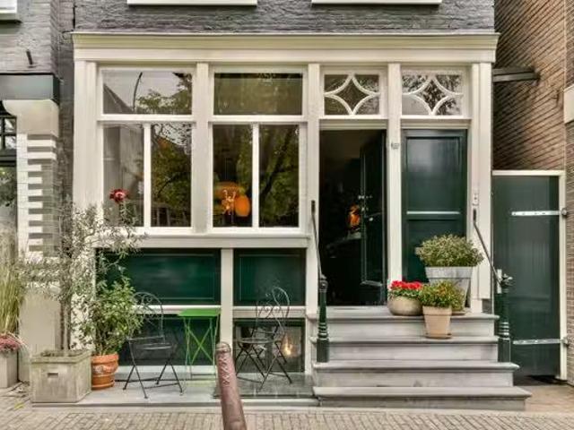 Appartement te koop in Zuid, Amsterdam