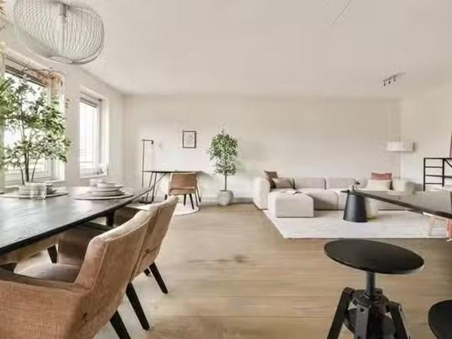Appartement te koop in Zuid, Amsterdam