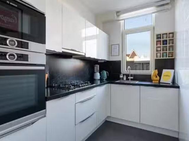 Appartement te koop in Nieuwe Westen, Rotterdam