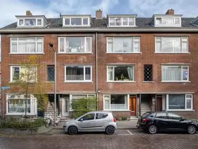 Appartement te koop in Charlois, Rotterdam