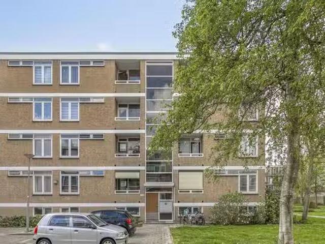 Appartement te koop in IJsselmonde, Rotterdam