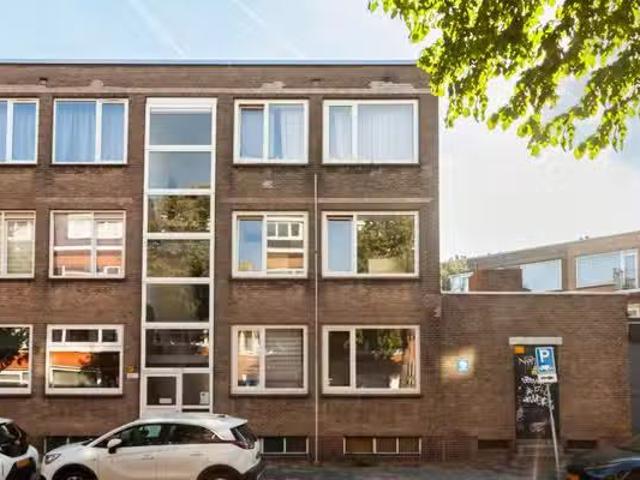 Appartement te koop in Charlois, Rotterdam