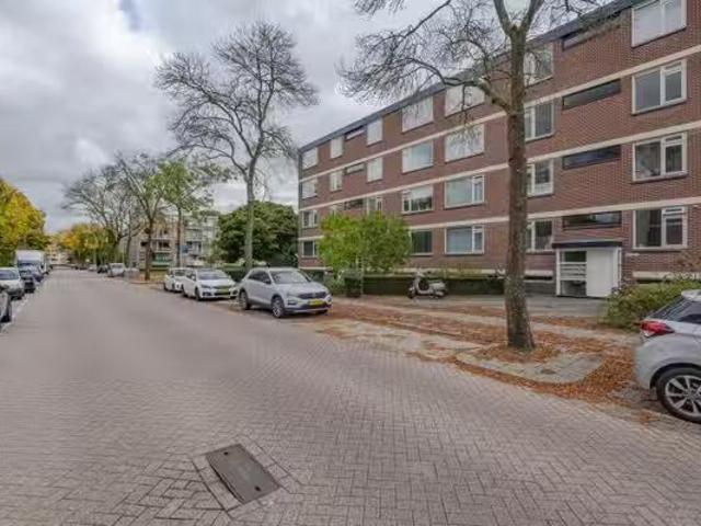 Appartement te koop in IJsselmonde, Rotterdam