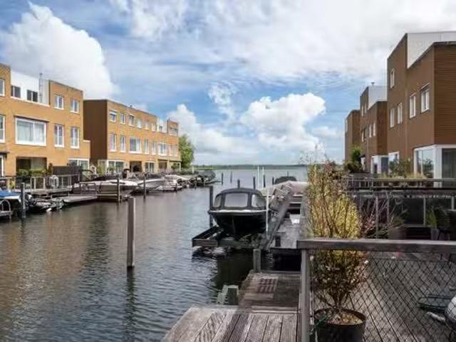 Appartement te koop in Almere-haven, Flevoland