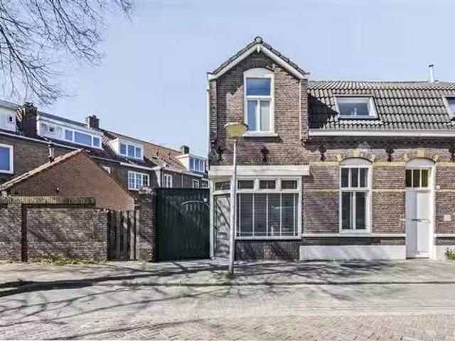 Woning te koop in Eindhoven, Looiakkers
