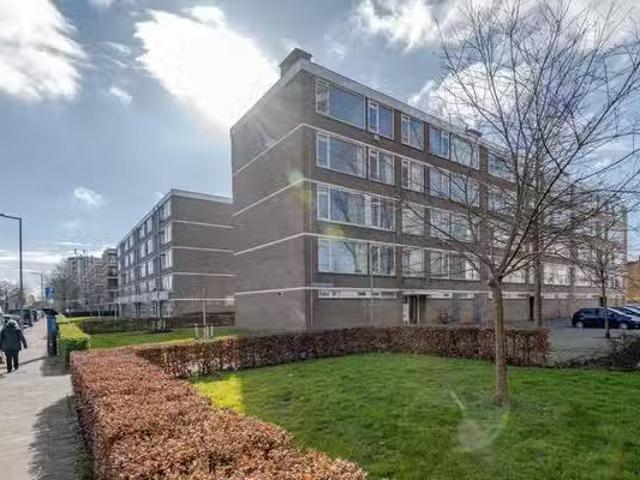 Appartement te koop in IJsselmonde, Rotterdam