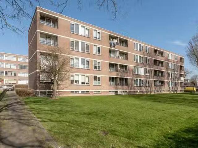 Appartement te koop in IJsselmonde, Rotterdam