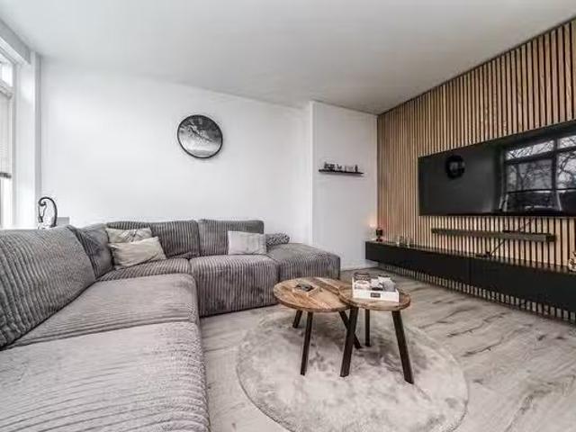 Appartement te koop in IJsselmonde, Rotterdam
