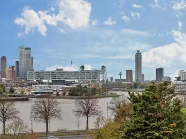 Appartement te koop in Rotterdam, Zuid Holland