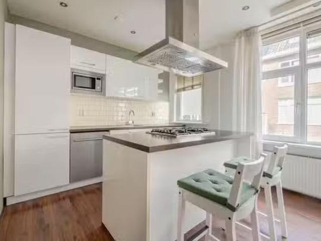 Appartement te koop in Charlois, Rotterdam