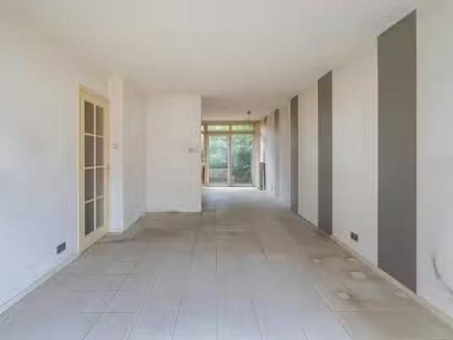 Appartement te koop in Loosduinen, Zuid Holland