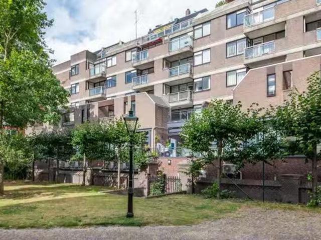 Appartement te koop in Archipelbuurt, Zuid Holland