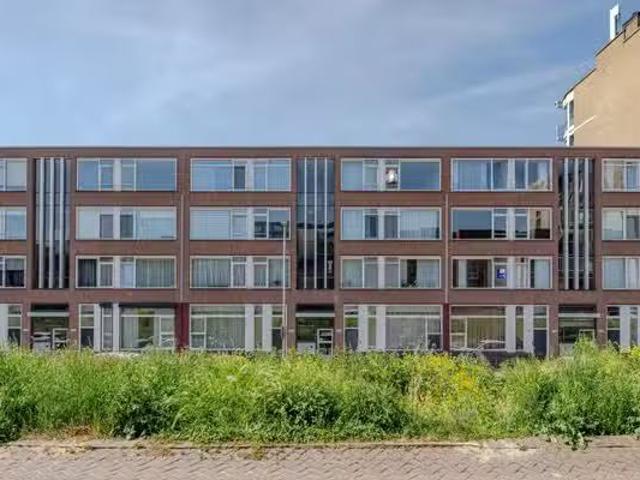 Appartement te koop in IJsselmonde, Rotterdam