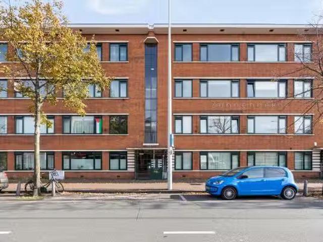 Appartement te koop in Laak, Zuid Holland