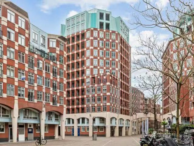 Appartement te koop in Museumkwartier, Zuid Holland