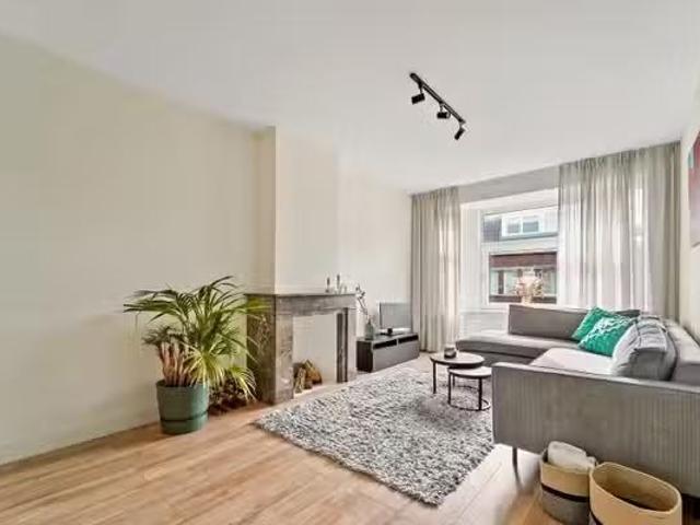 Appartement te koop in Bezuidenhout, Zuid Holland