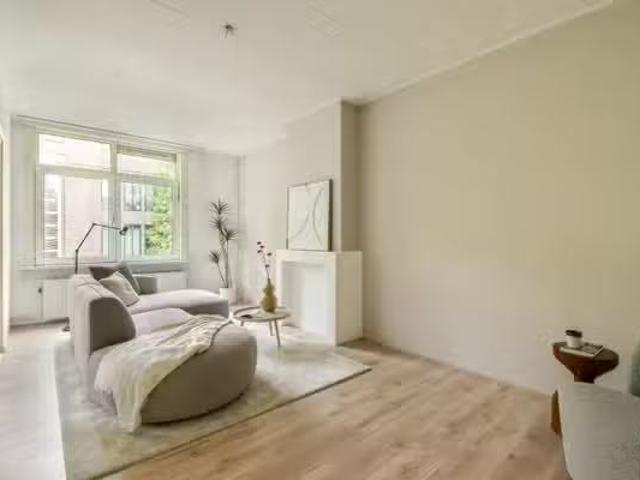 Appartement te koop in Zuid, Amsterdam