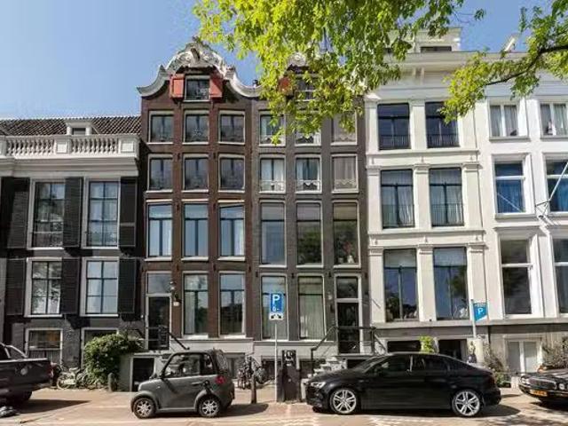 Appartement te koop in Zuid, Amsterdam