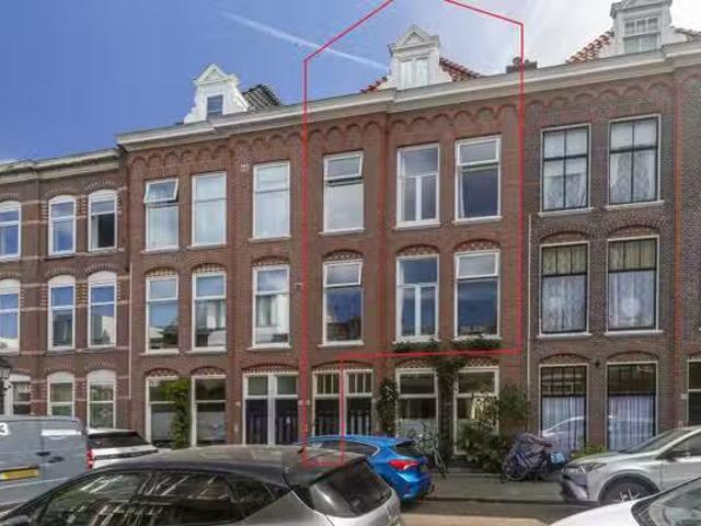 Appartement te koop in Valkenboskwartier, Den Haag