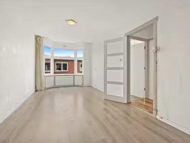 Woning te koop in Laak, Zuid Holland