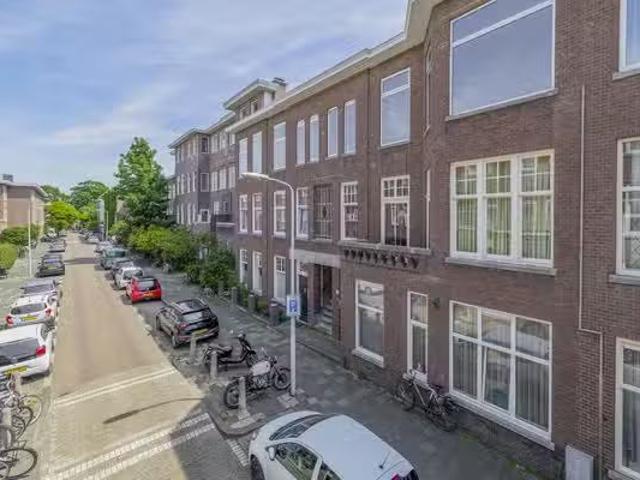 Appartement te koop in Valkenboskwartier, Zuid Holland