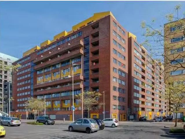Appartement te koop in IJsselmonde, Rotterdam