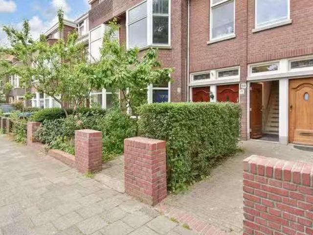 Appartement te koop in Bezuidenhout, Zuid Holland
