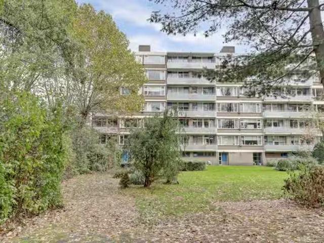 Appartement te koop in Ommoord, Rotterdam