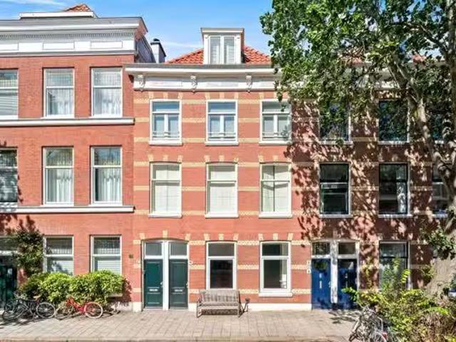 Appartement te koop in Bezuidenhout, Zuid Holland