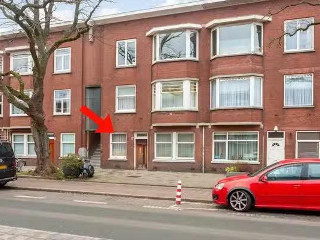 Appartement te koop in Laak, Zuid Holland