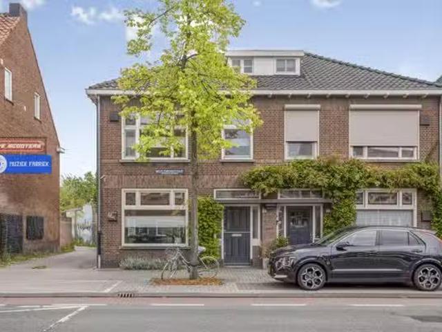 Landhuis te koop in Eindhoven, Kronehoef