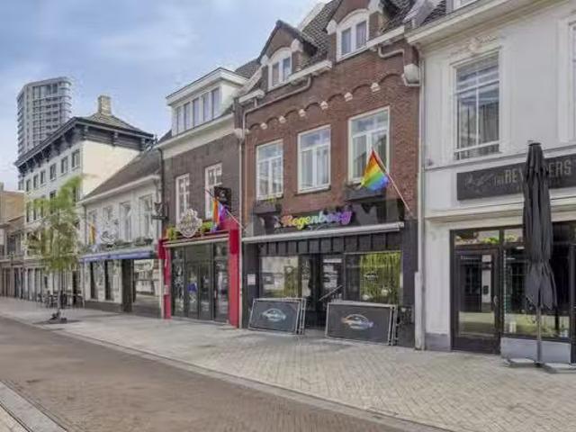 Appartement te koop in Woensel-Noord, Noord Brabant