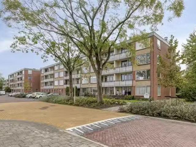 Appartement te koop in Windmolenbroek, Almelo