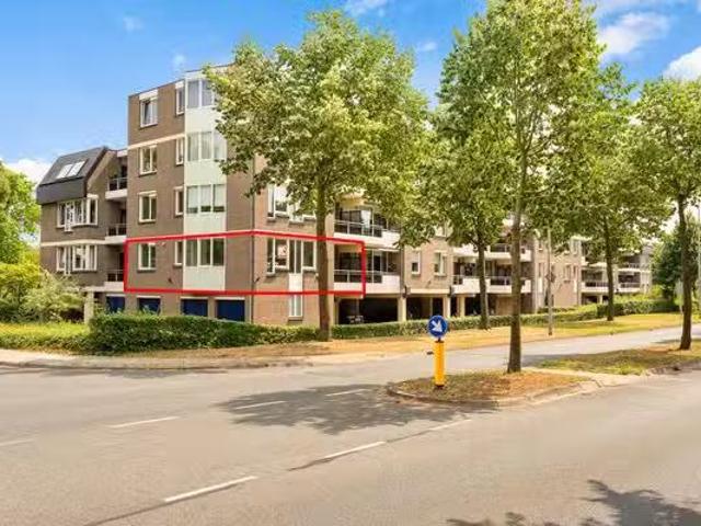 Appartement te koop in Hogeweg, Overijssel