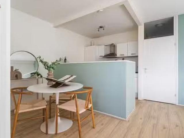Appartement te koop in Mariahoeve, Zuid Holland