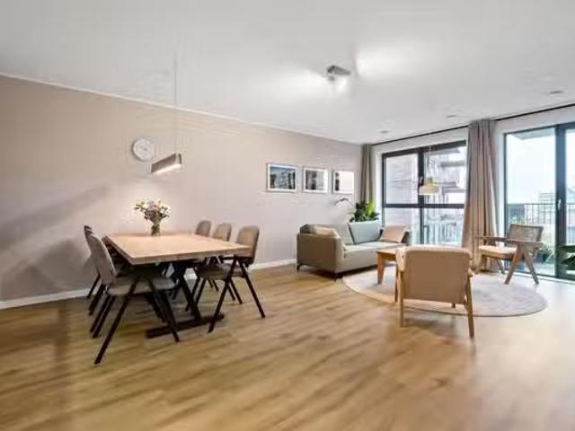 Appartement te koop in Schiemond, Rotterdam