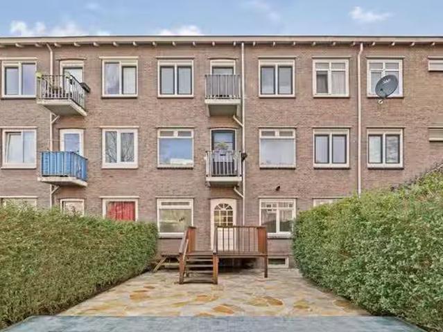 Appartement te koop in Bloemhof, Rotterdam