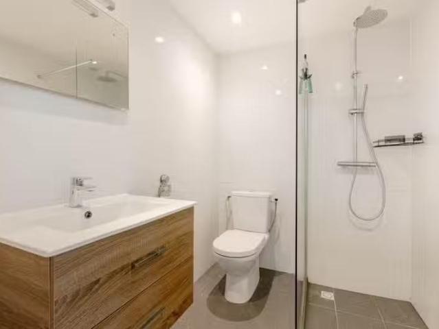 Appartement te koop in Rotterdam, Zuid Holland