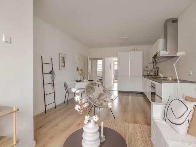 Appartement te koop in Charlois, Rotterdam