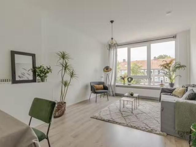 Appartement te koop in Charlois, Rotterdam