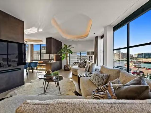 Appartement te koop in Scheveningen, Zuid Holland