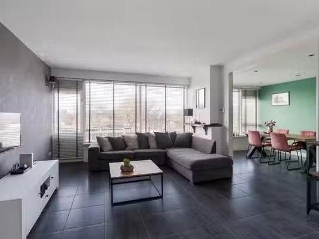 Appartement te koop in Westwijk, Vlaardingen