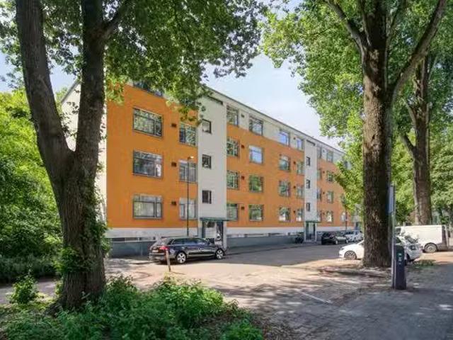 Appartement te koop in Het Lage Land, Rotterdam