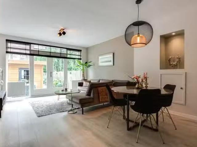 Appartement te koop in Hillegersberg-Schiebroek, Rotterdam
