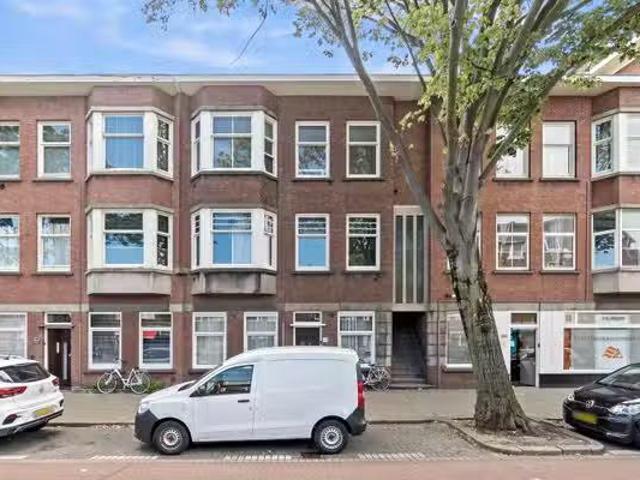 Appartement te koop in Bezuidenhout, Zuid Holland