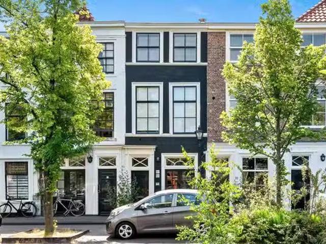 Landhuis te koop in Den Haag, Bezuidenhout