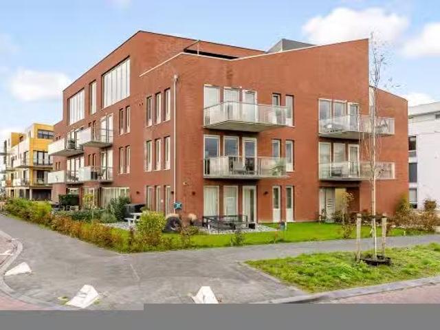 Appartement te koop in Almere-haven, Flevoland