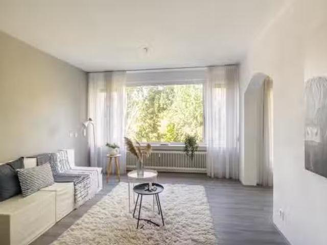 Appartement te koop in Het Lage Land, Rotterdam